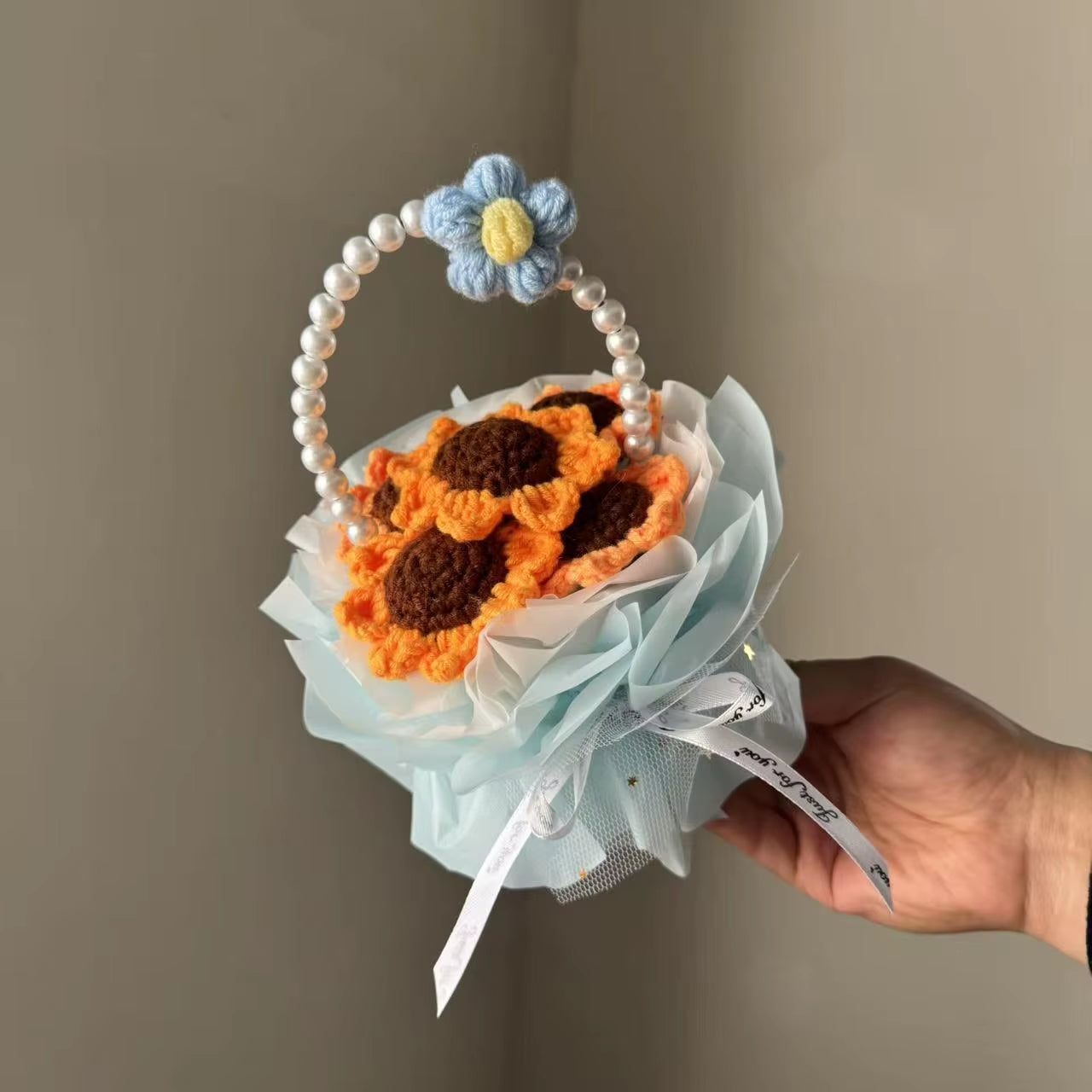 Finished Crochet Flowers Bouquet Handmade Sunflower Bouquet Valentines Gift Wedding Decor Knitted Flower Bouquet with Gift Bag